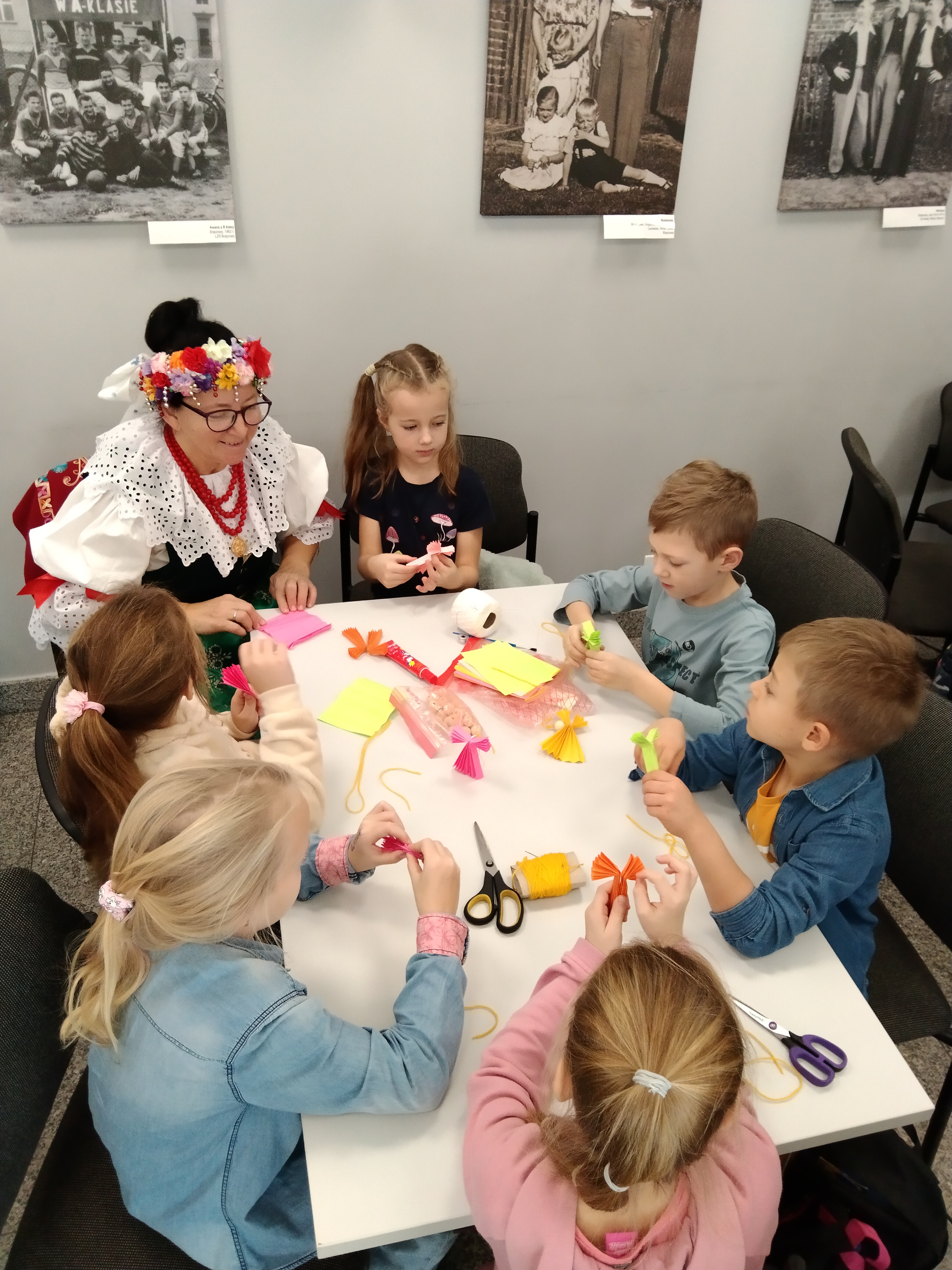 Śląskie poranki u Kaśki i Hanki – tradycyjne ozdoby bożonarodzeniowe